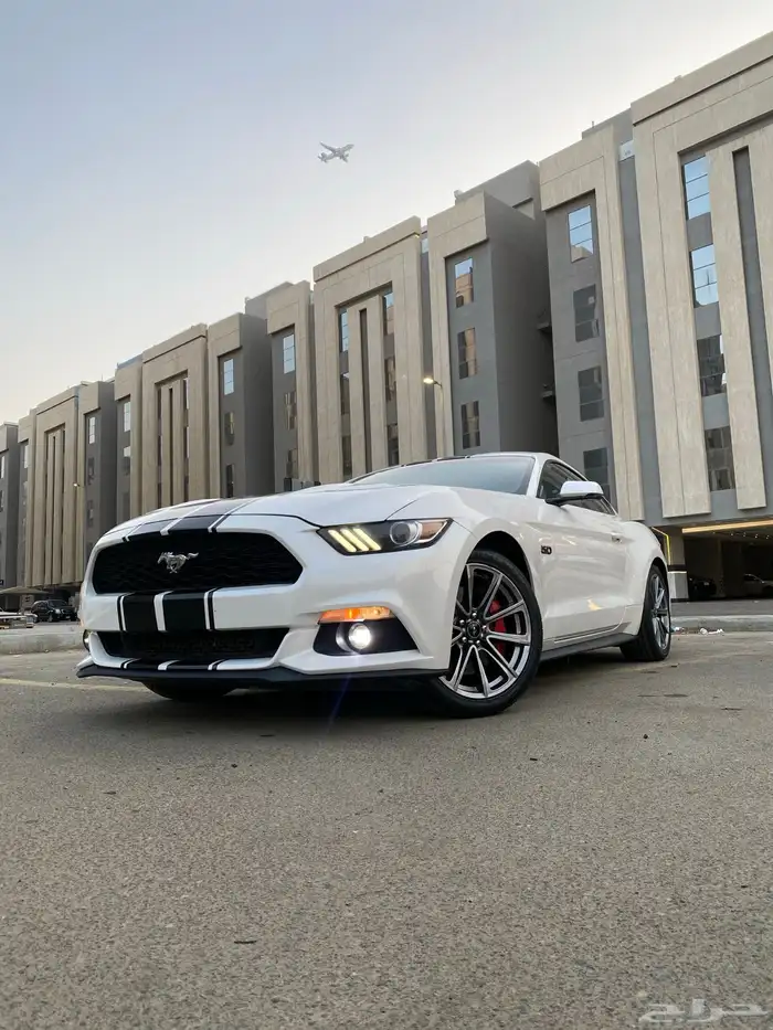 للبيع موستنج جي تي بريميوم Ford Mustang GT 5.0 2017 2