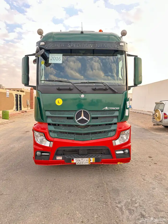 راس اكترس 2016م شد بلد 6