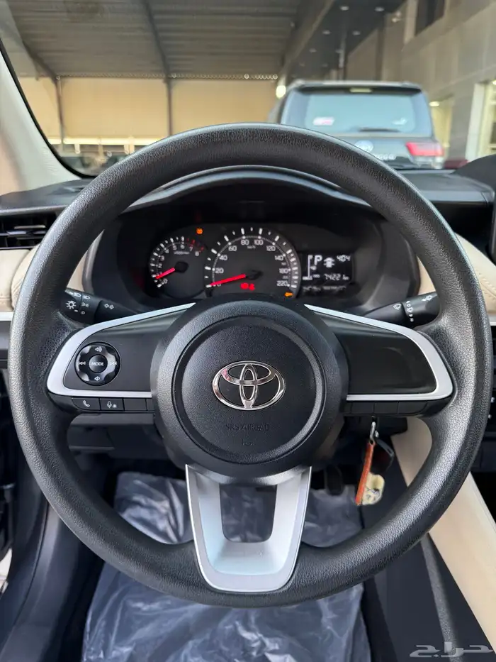 تويوتا يارس 2023 12