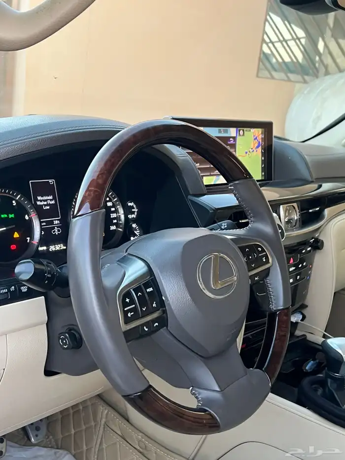 جيب لكزس 2016 0