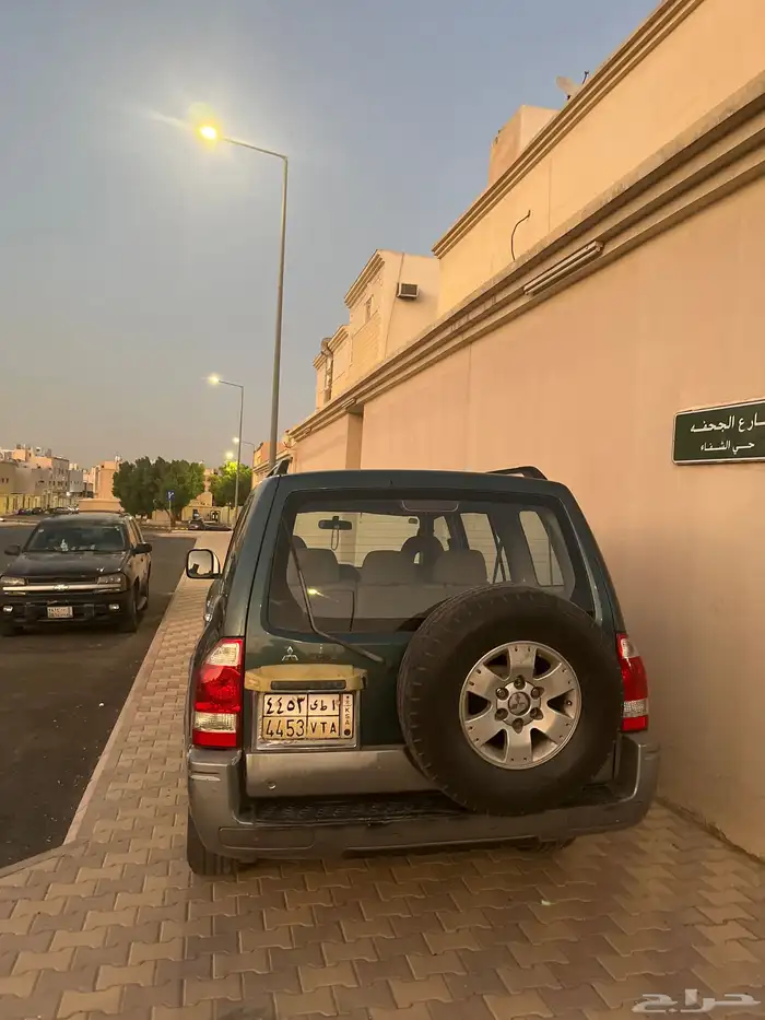 للبيع باجيرو 2005 2