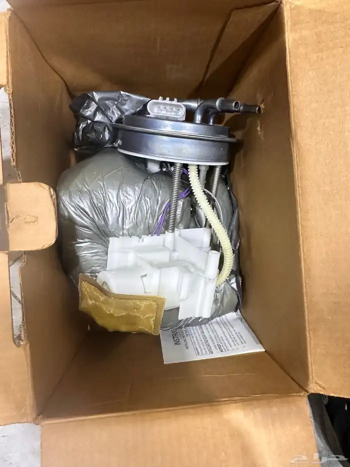 طرمبة بنزين جمس تركب من موديل 2004 لين 2006 1