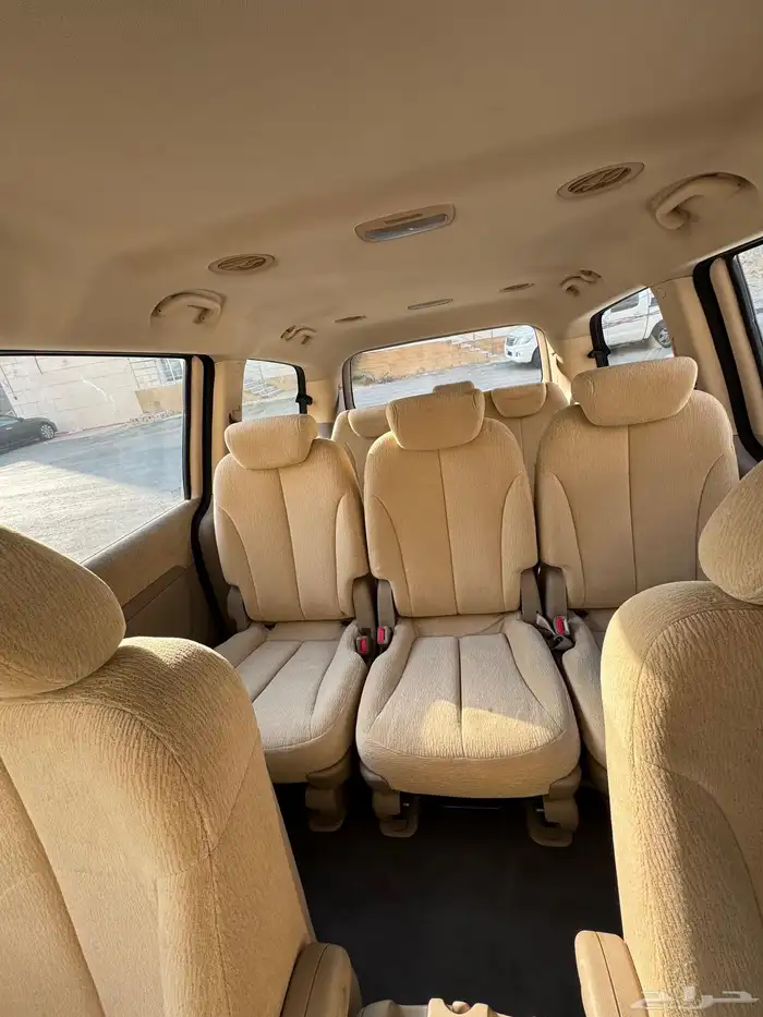 كيا كارنفال 5