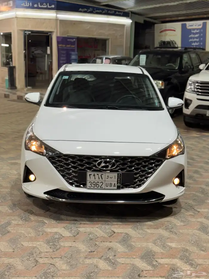 اكسنت 2022 ماكينة كبير نظيففة 1