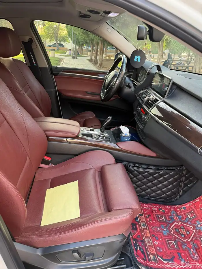للبيع BMW x6 2010 نظيف 7