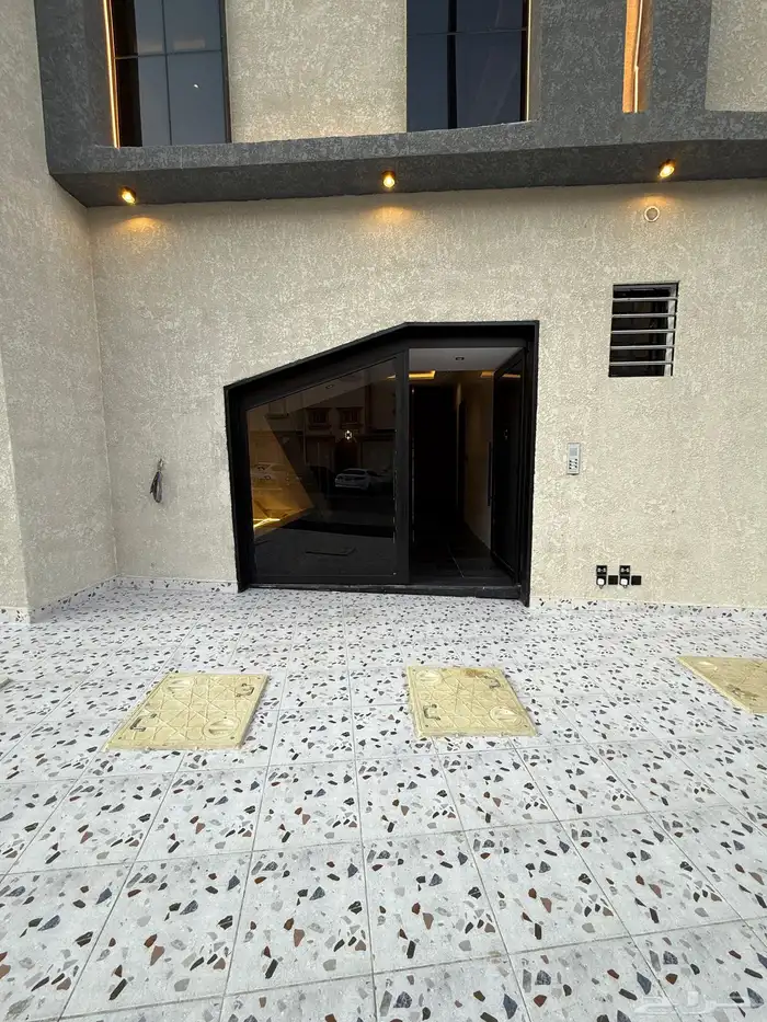 للبيع شقق علويه بمصعد جاهز وسطح خاص ف ابها البديع ب 480الف 1