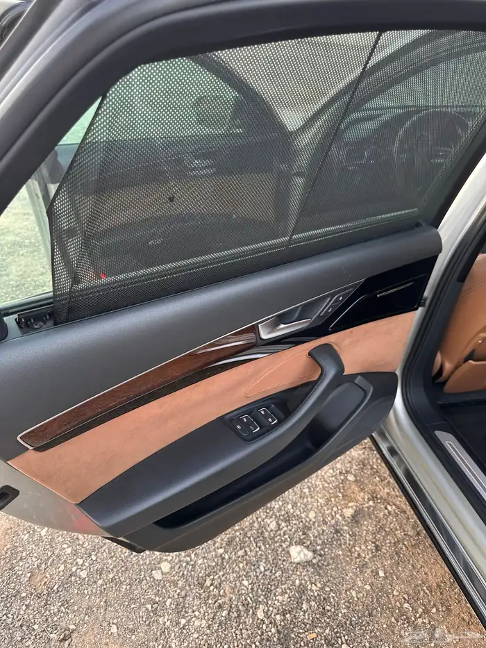 AUDI A8 2015 25