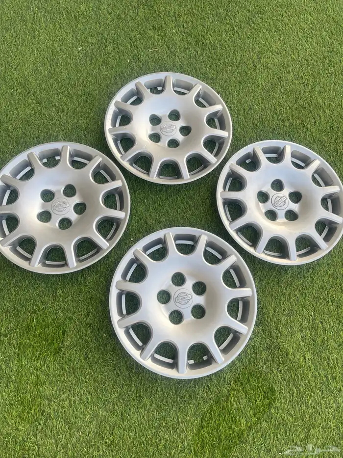 سيارات وقطع غيار 32