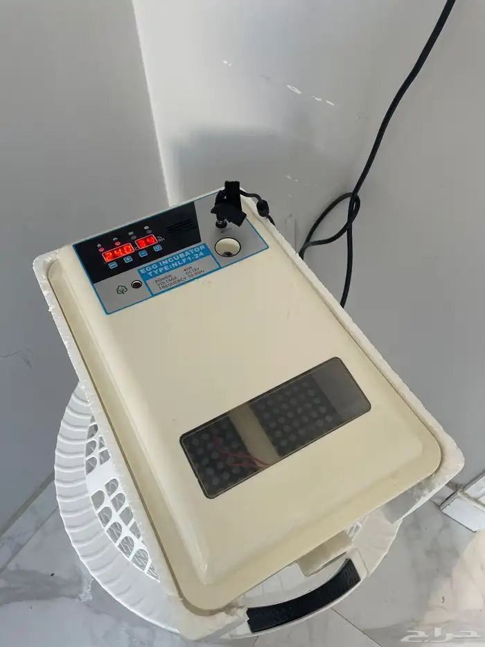فقاسة بيض اوتوماتيك 0