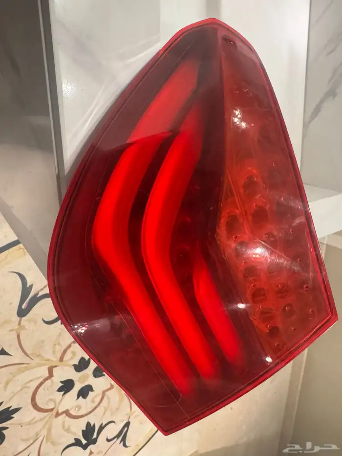 اصطب BMW 2010 ركن يسار مستخدم 0