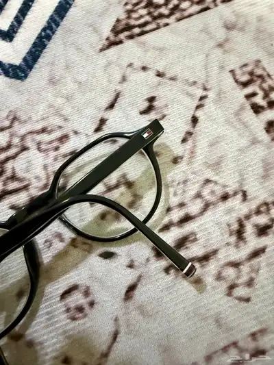 نظارة نظر Tommy Hilfiger من Doctor M index