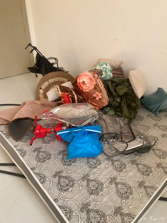 للبيع جميع المعروض بالصوره 1