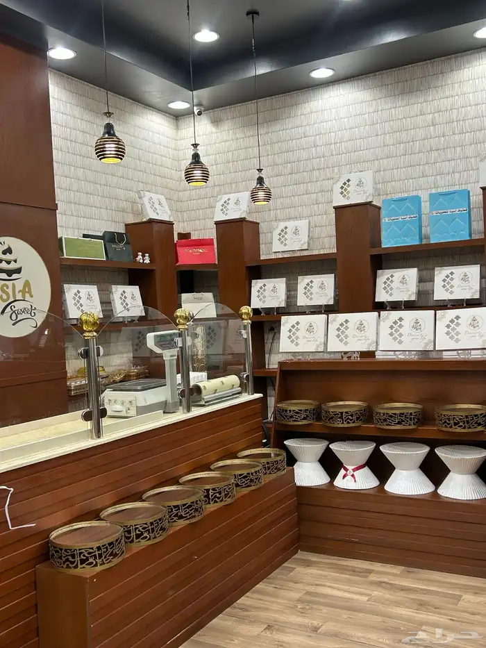 محل حلويات نجران. 3