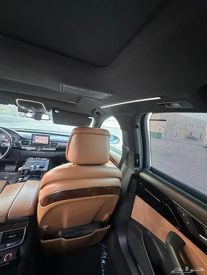 AUDI A8 2015 32