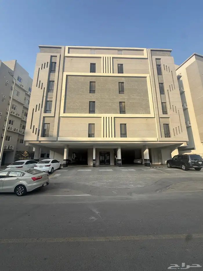شقة للإيجار جديدة مخطط الياسمين مول 0