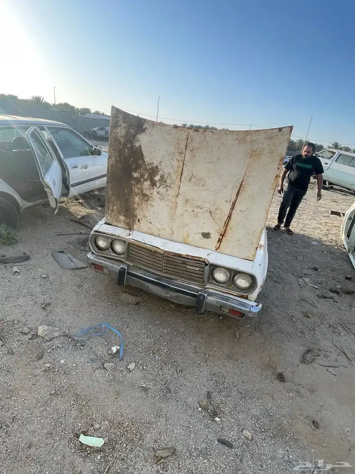 سيارات وقطع غيار 6