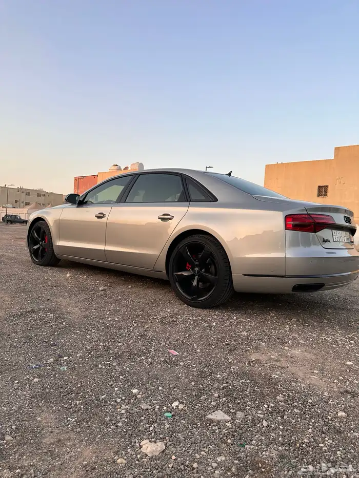 AUDI A8 2015 5