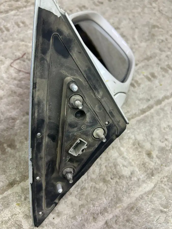 للبيع مرايل أفالون اصلية جهة يمين اللون لؤلؤي تنصفط كهرباء 1