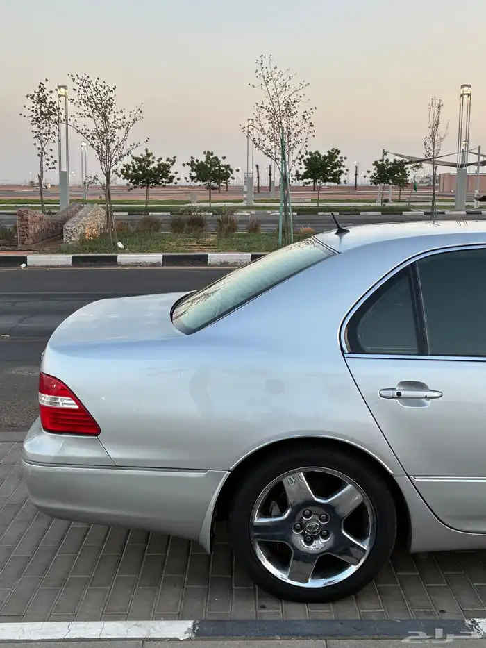 لكزس 430 فل الترا سعودي ( ممشى قليل ) 3