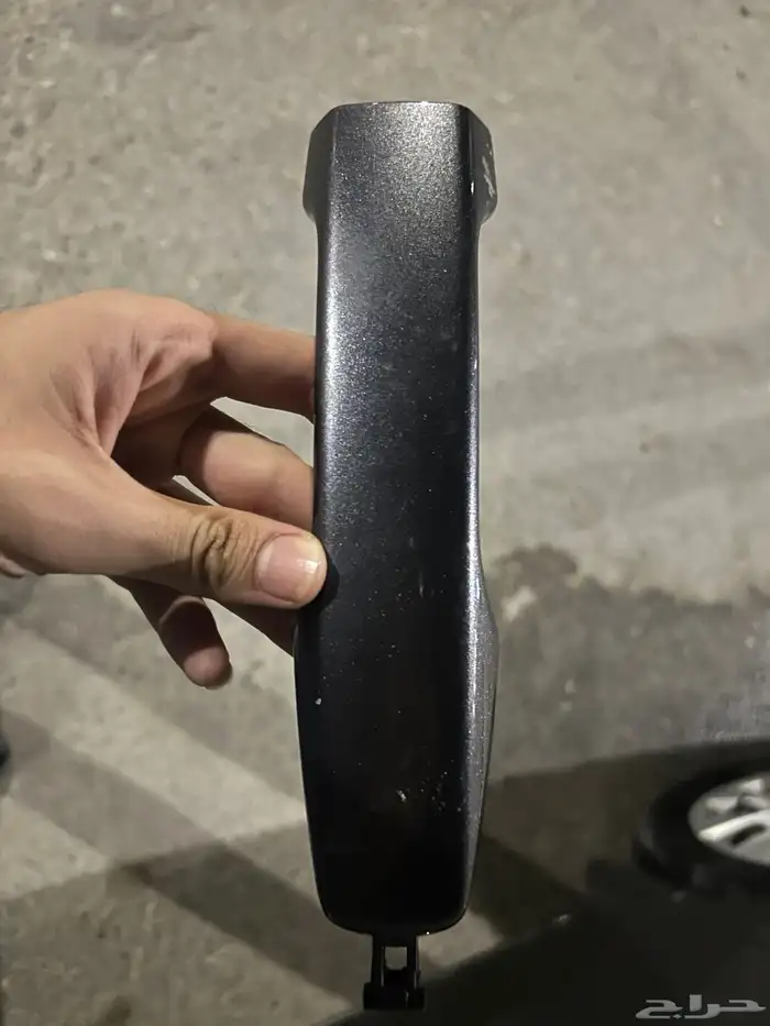 يدة كورولا لااعلم حق اي موديل اصلية لاتركب 2016 3