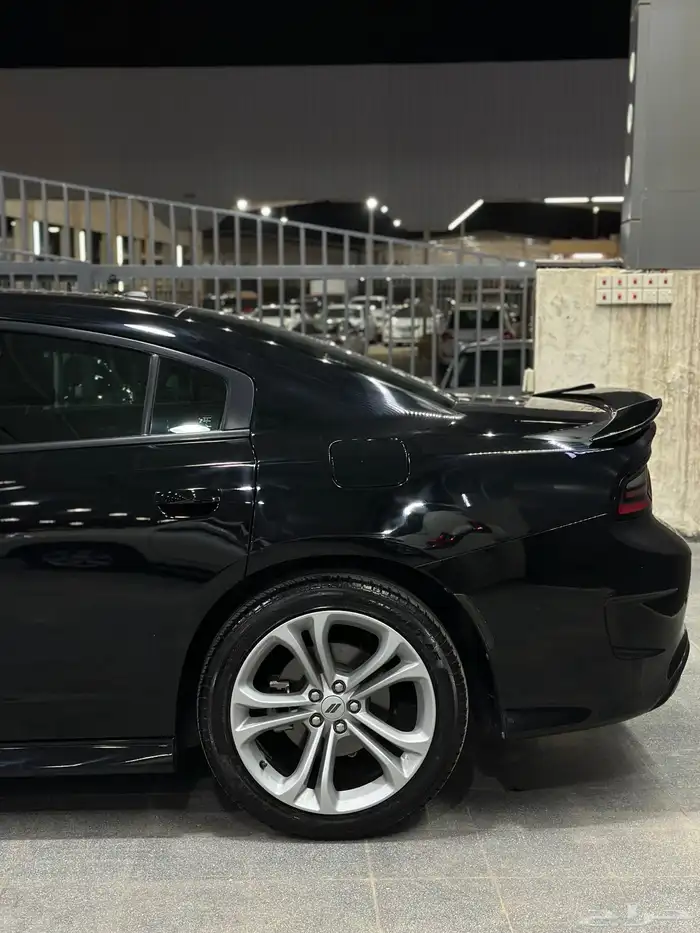 دوج تشارجر 2021 ار تي V8 5.7 هيمي لدى معرض(الرشيدي) 17