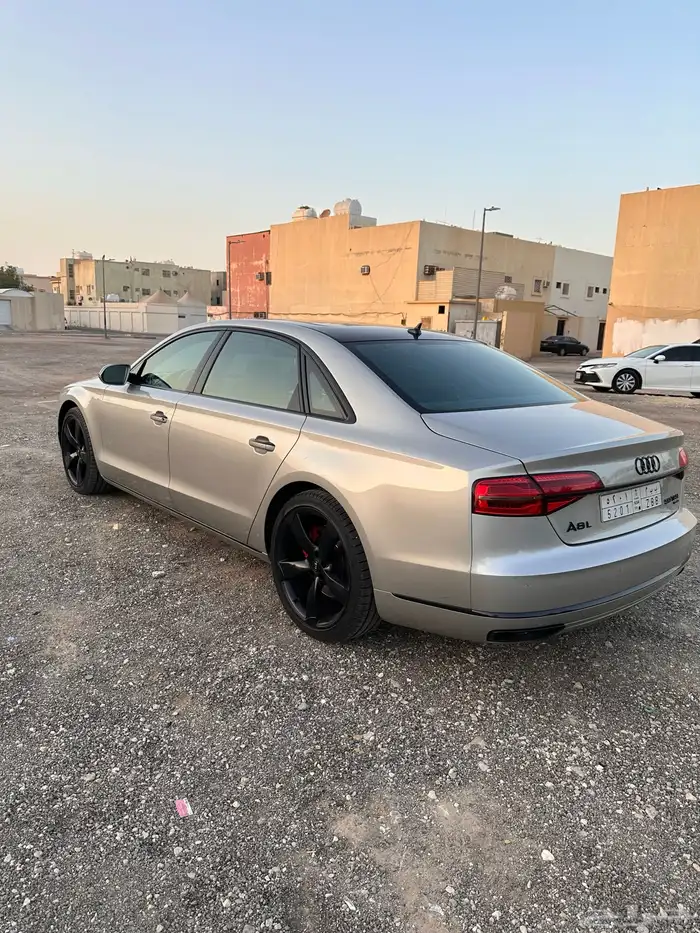AUDI A8 2015 7