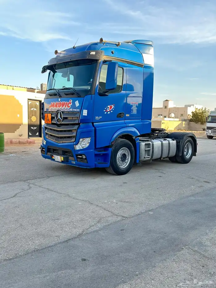 راس اكترس 2013م شد بلد 1