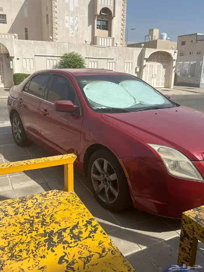 للبيع سيارة نظيفه بسعر مغري 4