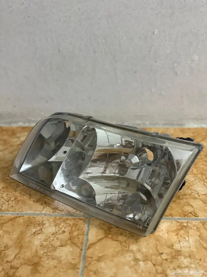 شمعات وعدسة فورد 3