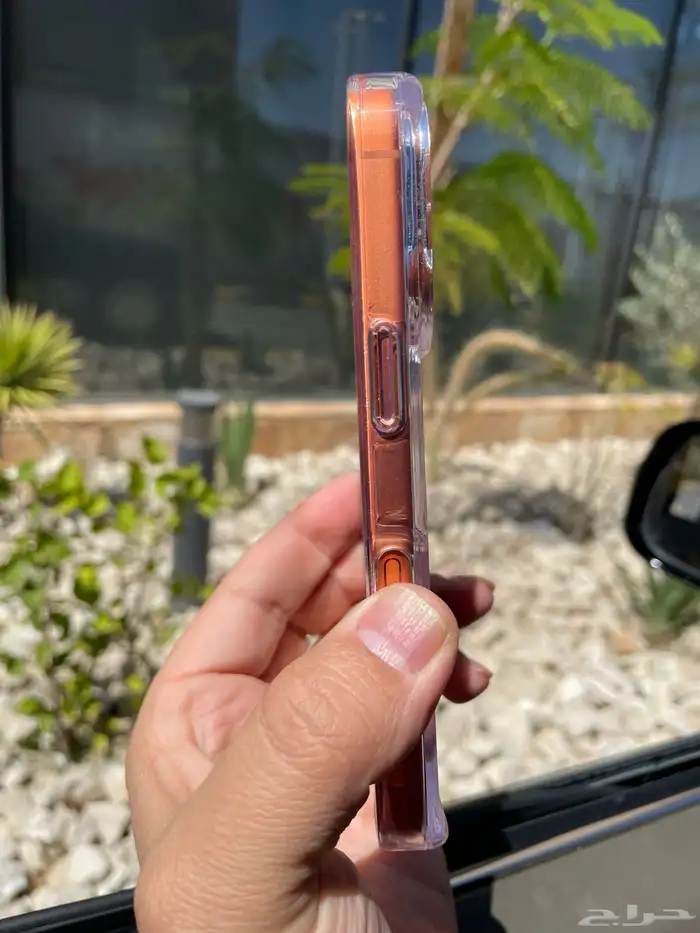 ايفون 17 برو ذاكره 512 للبيع او البدل مع برو ماكس 2