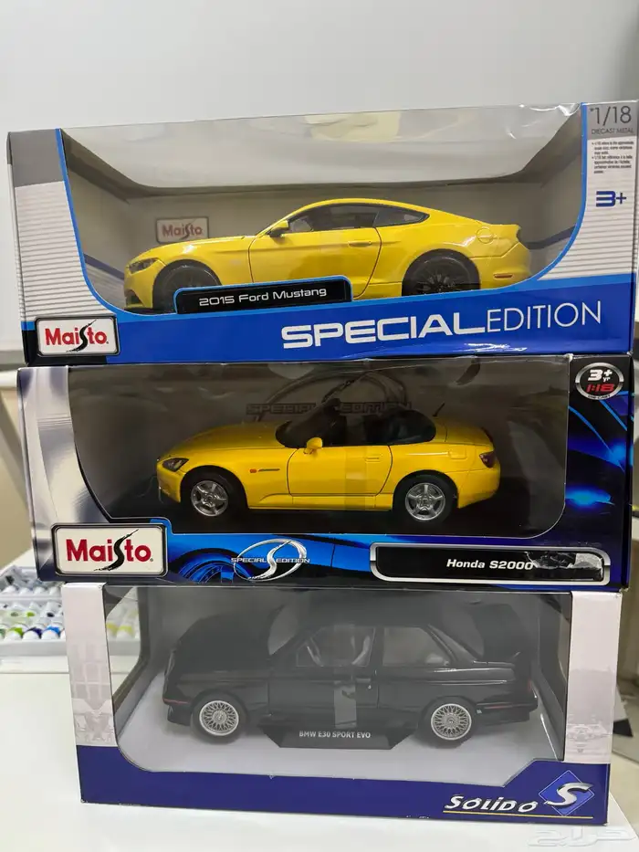 للبيع مجسمات سيارات كلها جديده بدون ملاحظات 6