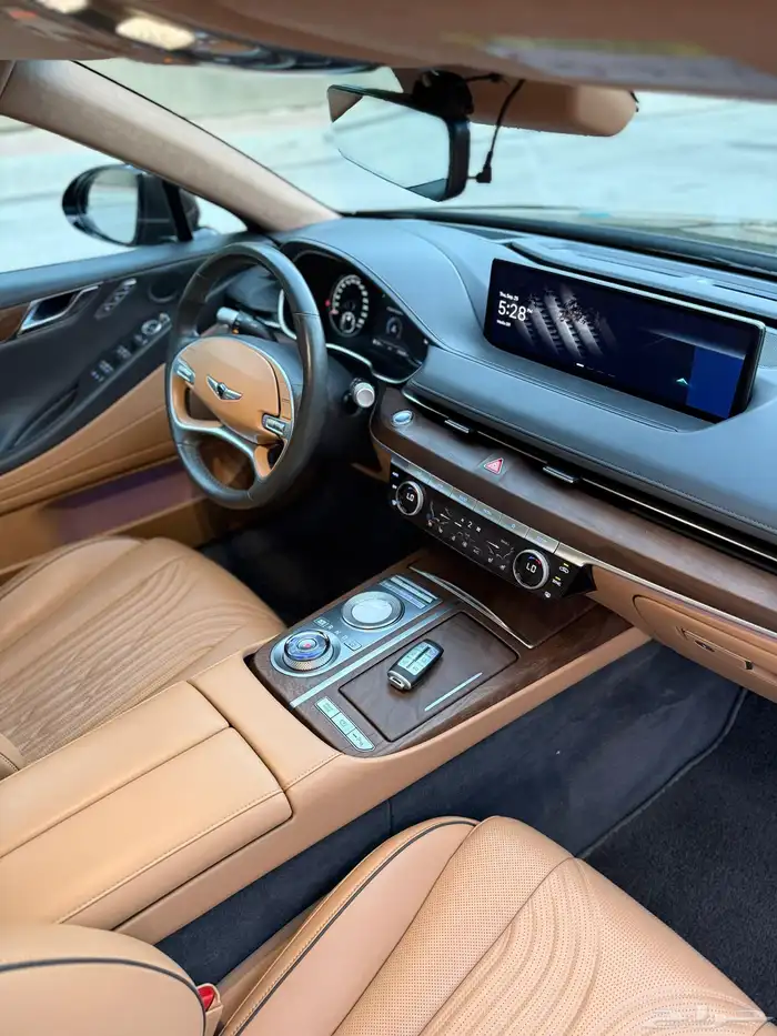 جينسس G80 جملي V6 قمة النظافة بحالة الجديد 23