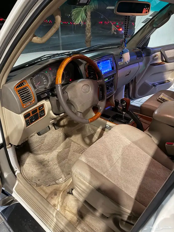 لاندكروزر 2005 12