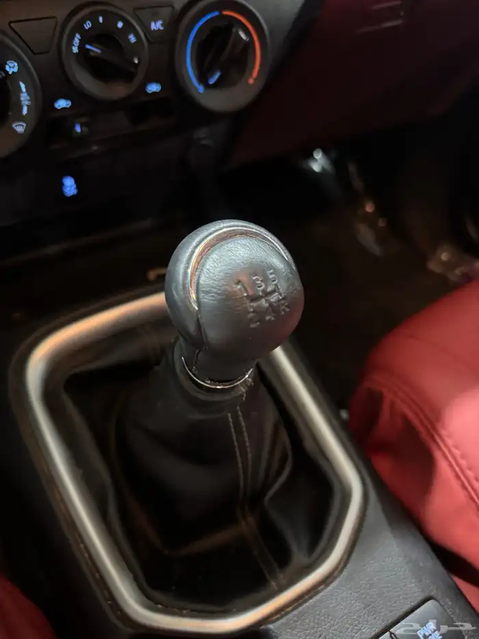 تم البيع الله يبارك للبايع والمشتري 21