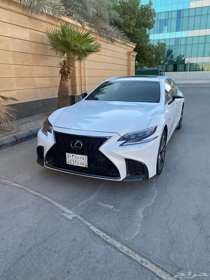 لكسز 2018 Ls500 سبورت رياضيه وكاله السوم 180 0