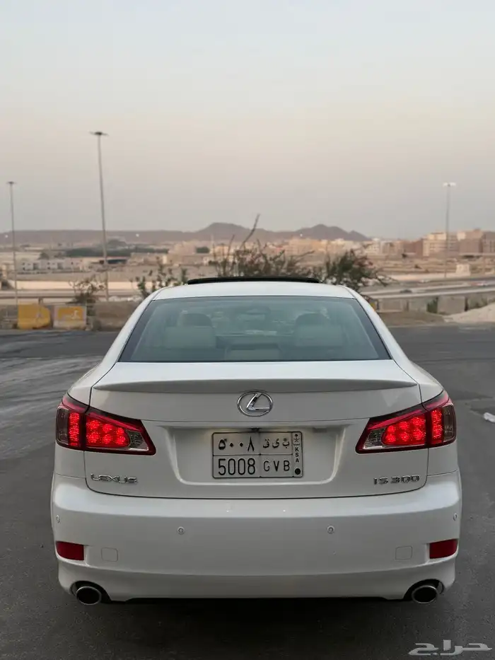 لكزس 2013 is 300 5