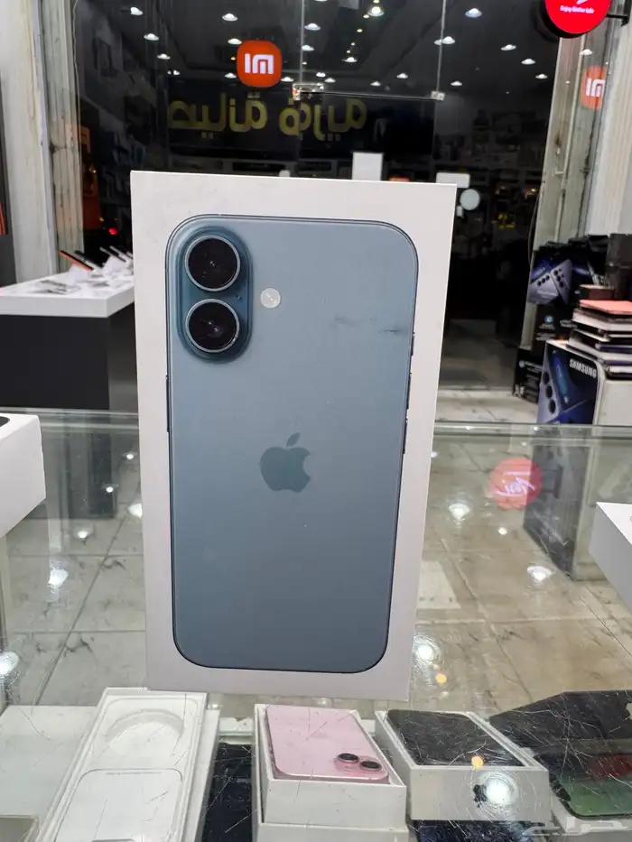 ايفون 17 برو ماكس 256 و16 عادي 1