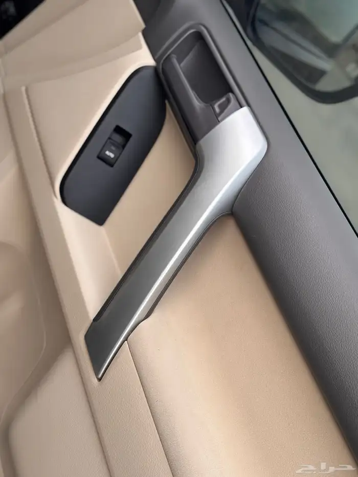 تويوتا برادوTXL 2022فل كامل عداد 56 الف 14