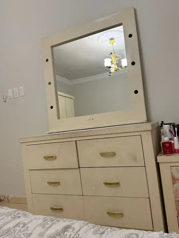 غرفه للبيع 2