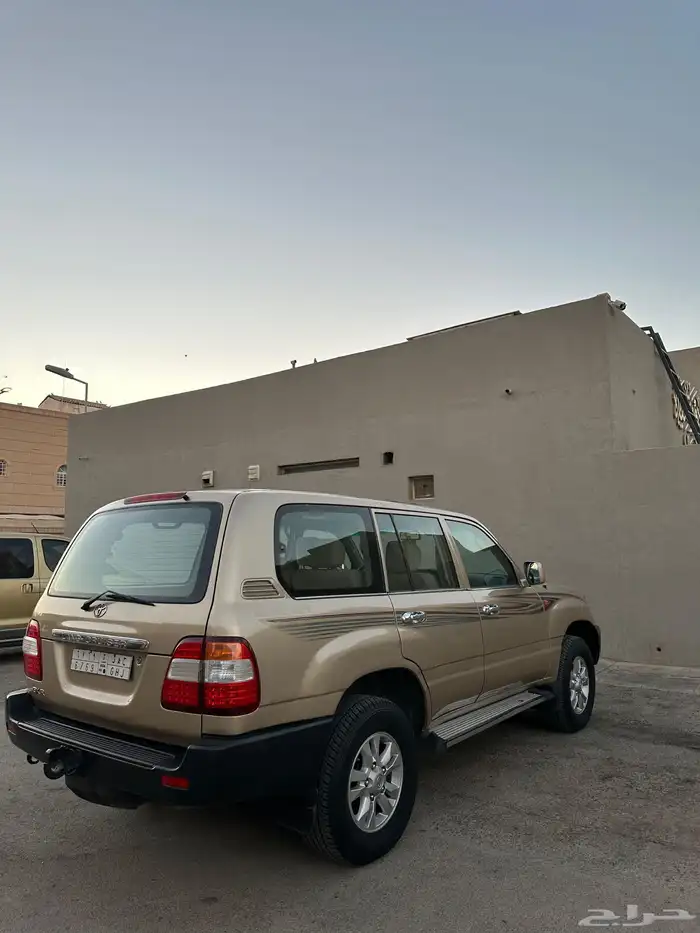 لاندكروزر 2003 تماتيك 8