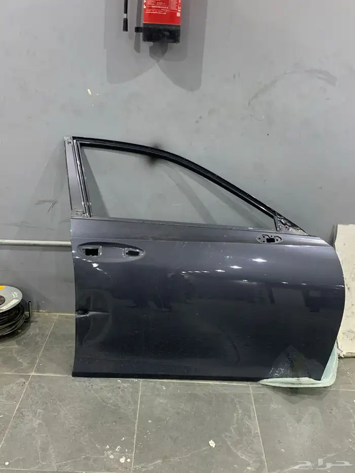 باب لكزس 2023 0