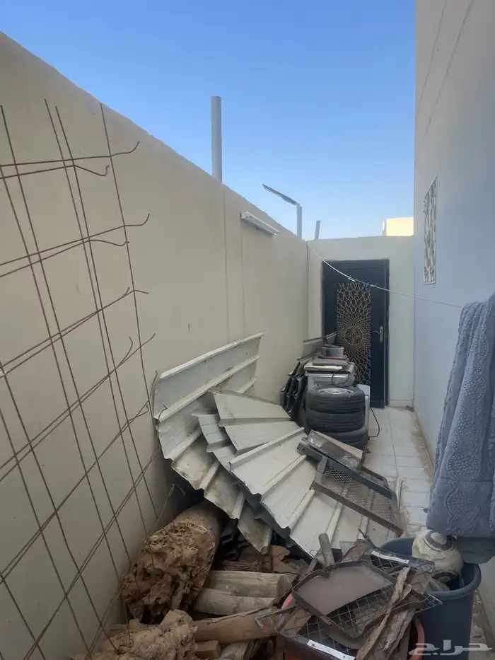 حديد سكراب(زنك.فرن غاز. جنوط سياره.سياكل.وحديد مشكل) 0