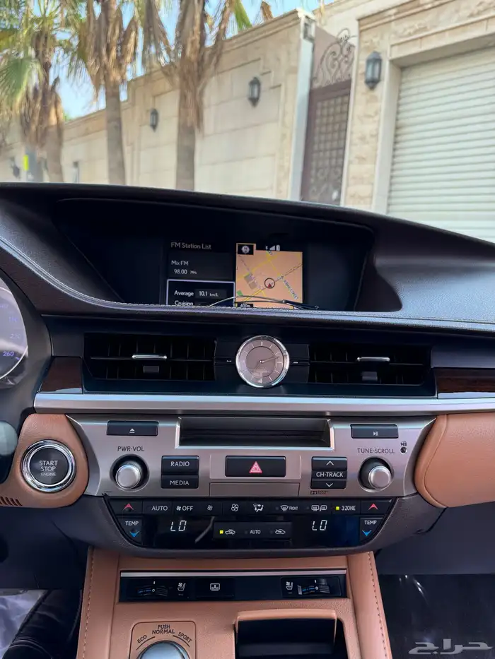 لكزس ES350 موديل 2018 16