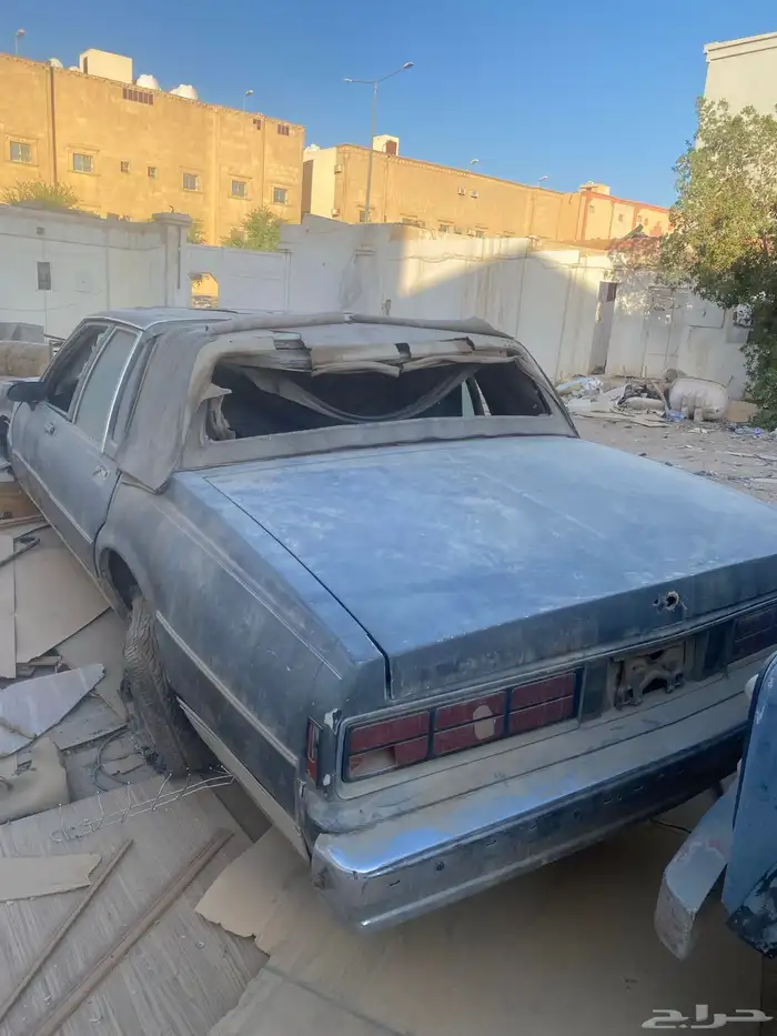 سيارة كابرس موديل 1990 1