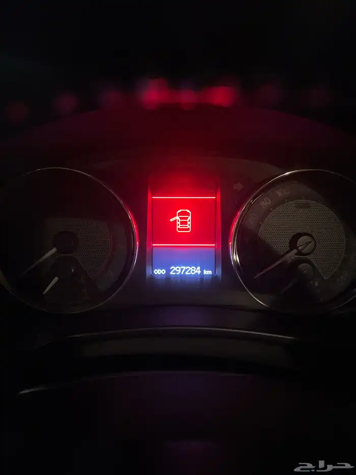 كورولا 2015 للبيع مالك أول 5