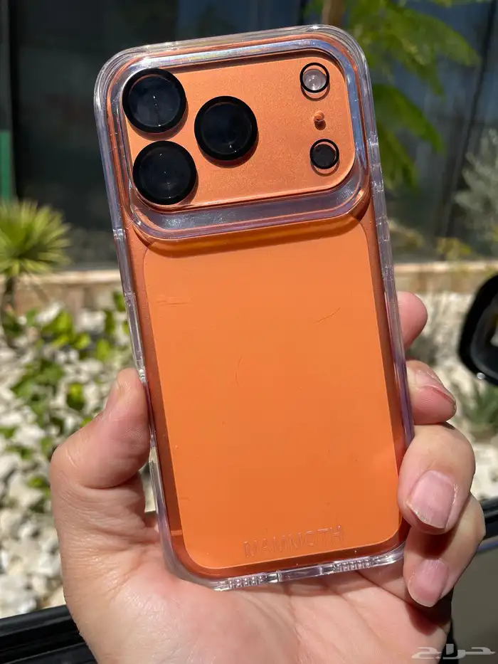 ايفون 17 برو ذاكره 512 للبيع او البدل مع برو ماكس 1