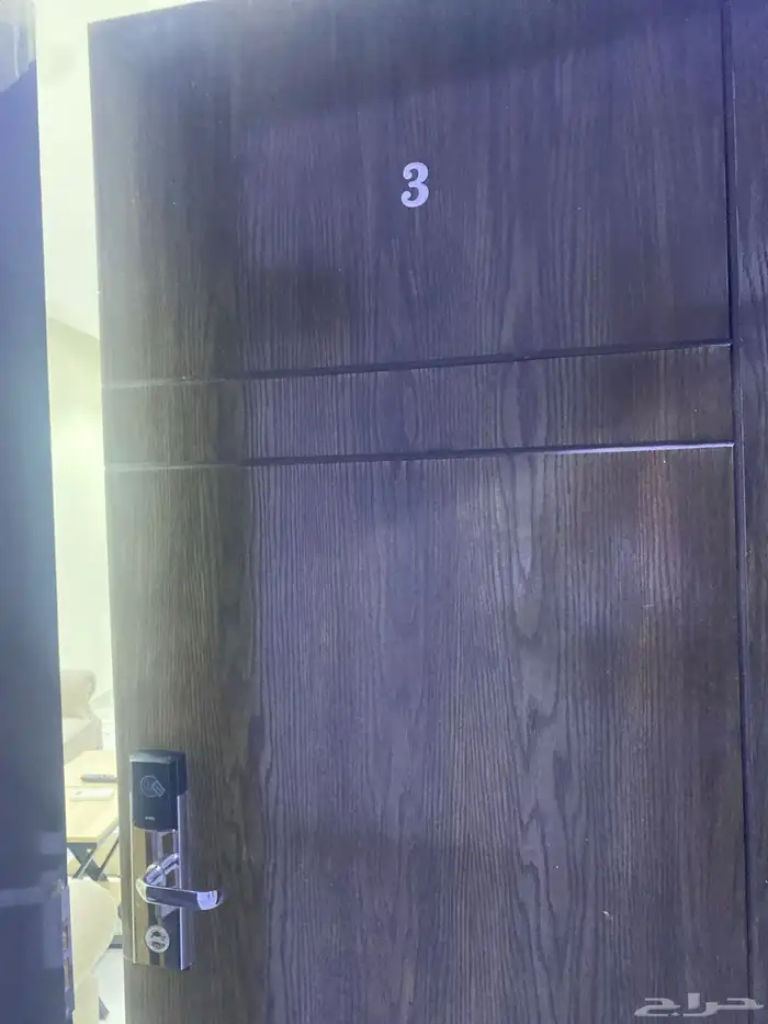 شقة مؤثثة للإيجار شهري سنوي 0