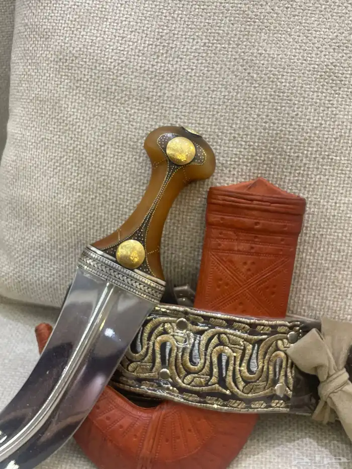 جنبيه مكعبه زراف 0