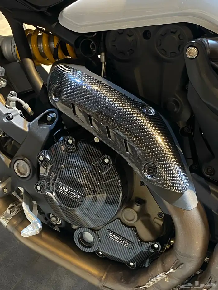 Ducati Monster 1200s 1