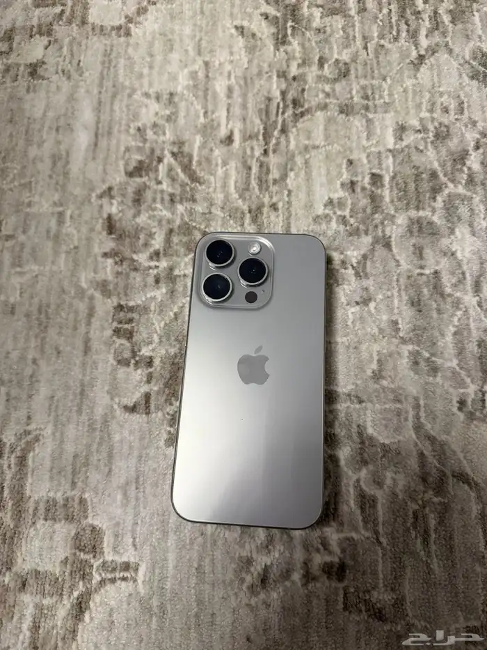 ايفون 15 برو 1